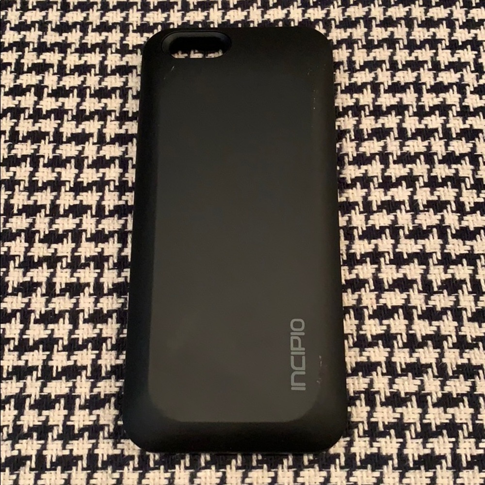 Incipio iPhone 6/6s charging case